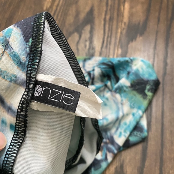 Onzie Forest Print Leggings - Picture 5 of 10